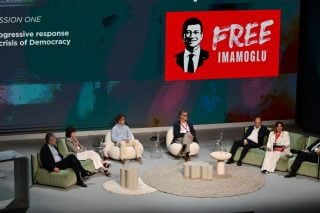 institouto tsipras